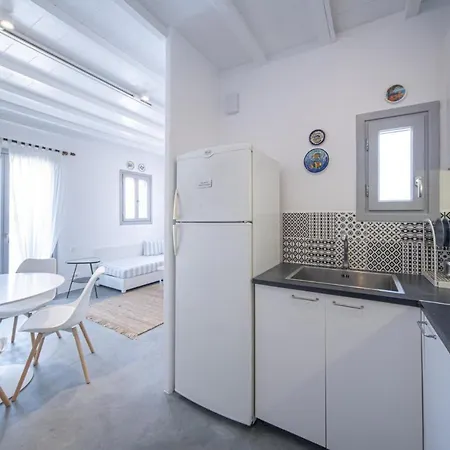 Vakantiehuis Myconian Relax House With Swimming Pool